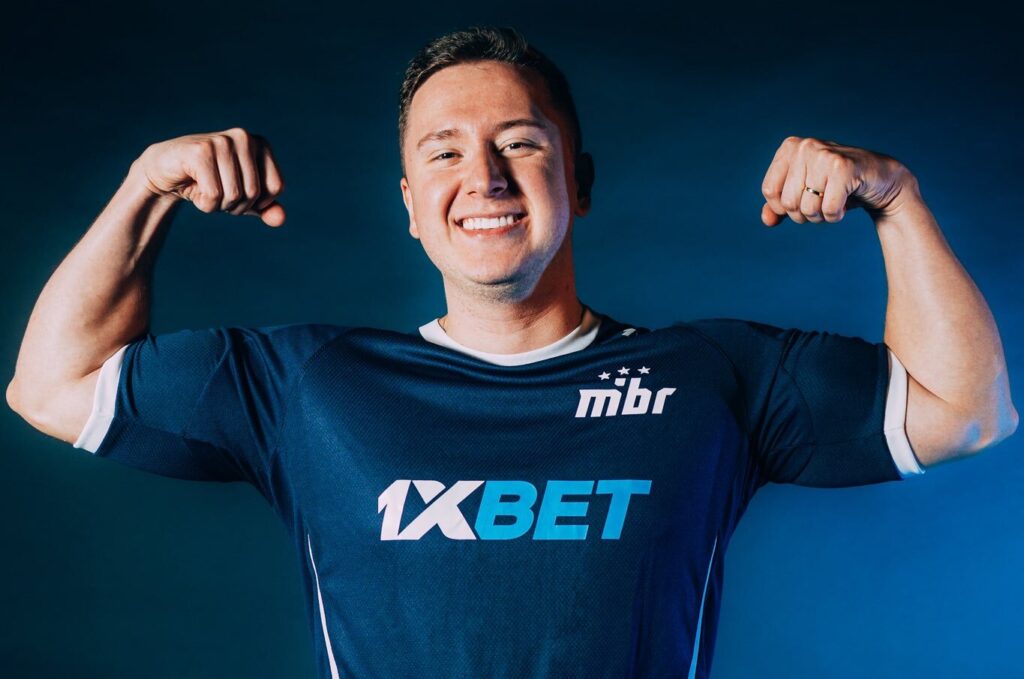 Nykolas "naxx" Gorniski, Head Coach do elenco inclusivo de Counter-Strike (CS2) do MIBR.