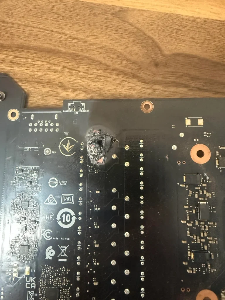 Curto-Circuito fura PCB de RTX 4080, confira 3 Curto-Circuito fura PCB de RTX 4080, confira RTX 4080 S Short Circuit