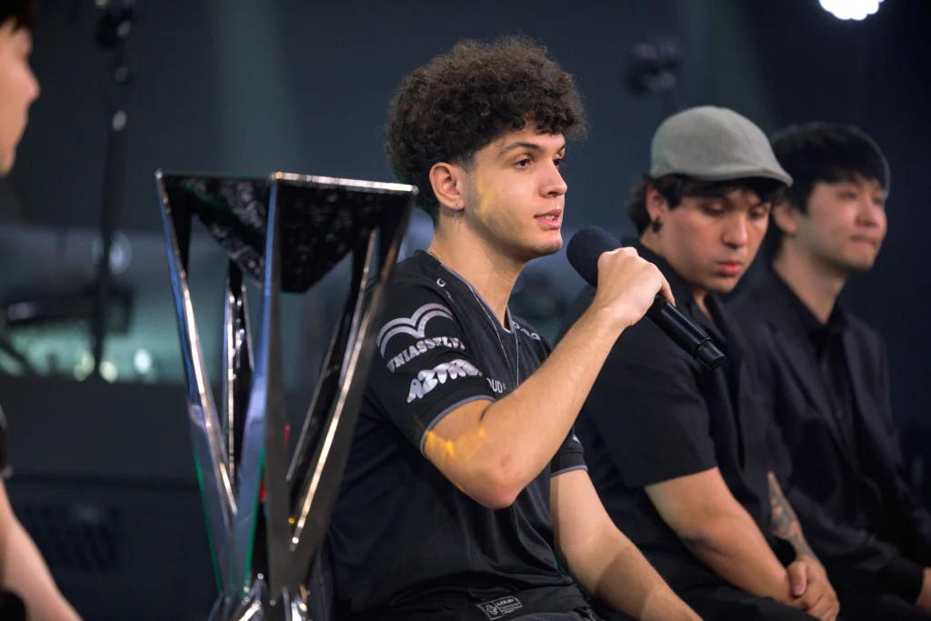 LoL: Xyno revela qual time a LOUD quer enfrentar no First Stand 2 Carlos "Xyno" Ferreira, jogador profissional de League of Legends (LoL) da LOUD.