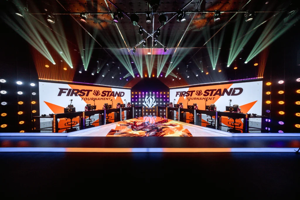 Stage do First Stand, campeonato de League of Legends (LoL).