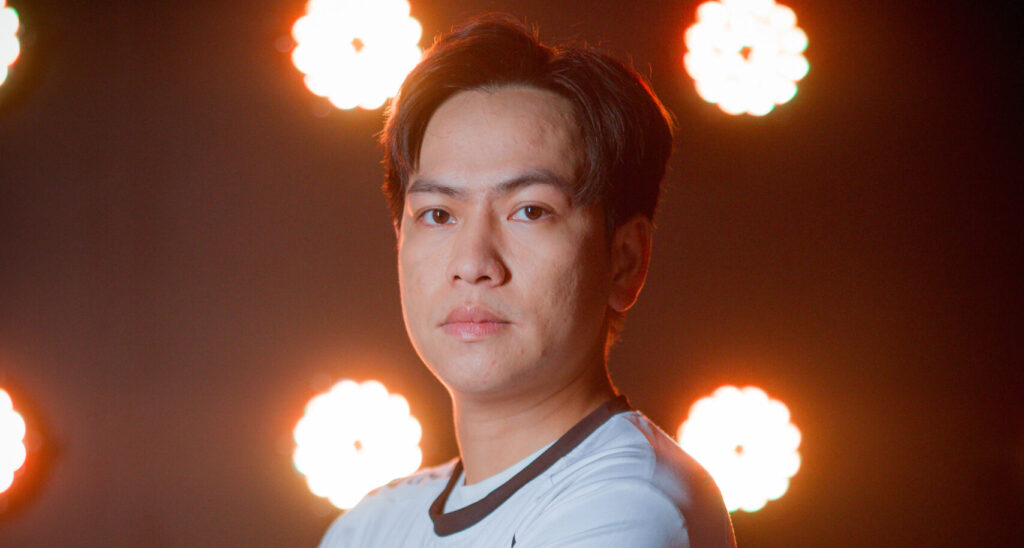 Trần "Bie" Đức Hiếu, jogador profissional de League of Legends (LoL) da Team Secret Whales. First Stand 2026.
