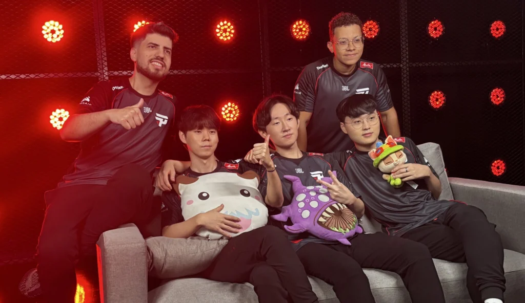 Elenco de League of Legends (LoL) da paiN Gaming.