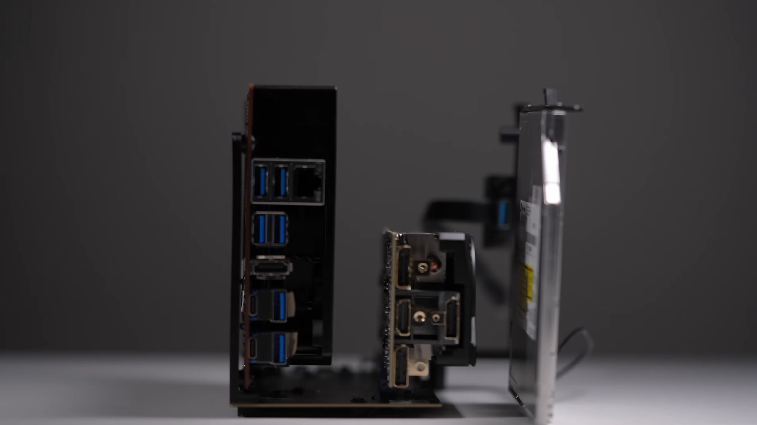 Conheça o projeto que coloca RTX 5060 dentro de um console 2 Xbox