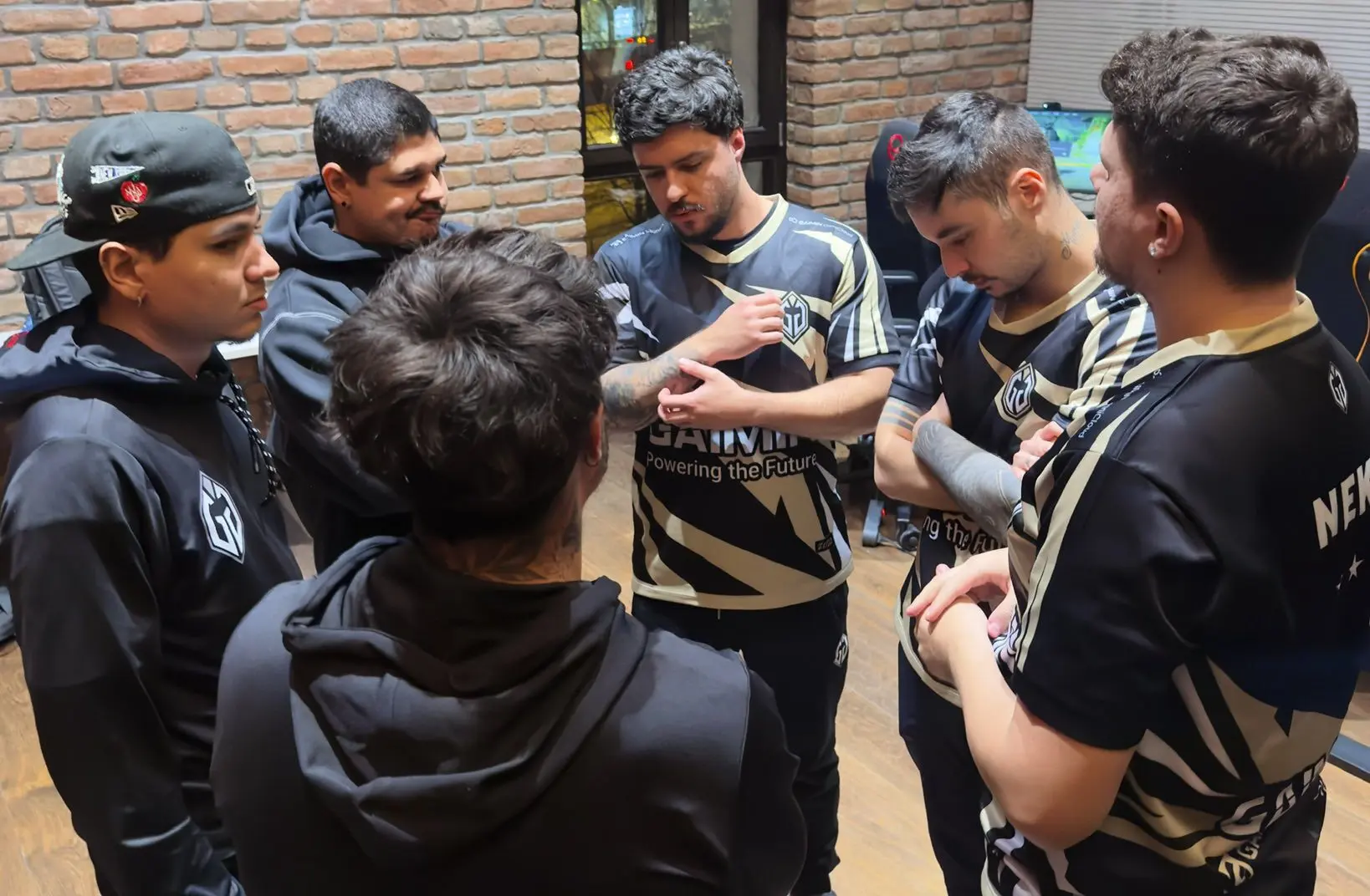 CS2: Primeiros jogos do Major Cologne são definidos; confira 2 Elenco de Counter-Strike 2 (CS2) da Gaimin Gladiators.