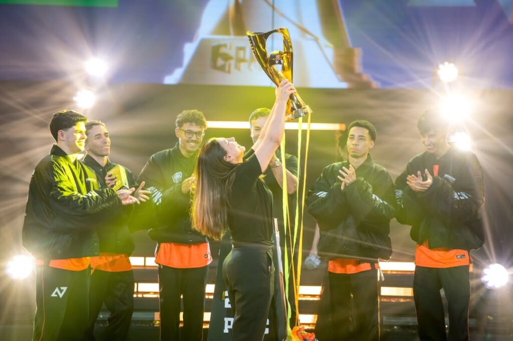 Elenco de PUBG: Mobile da Alpha7 Esports e Eunice "Nice" Barreiros no PUBG Mobile Global Championship 2025.