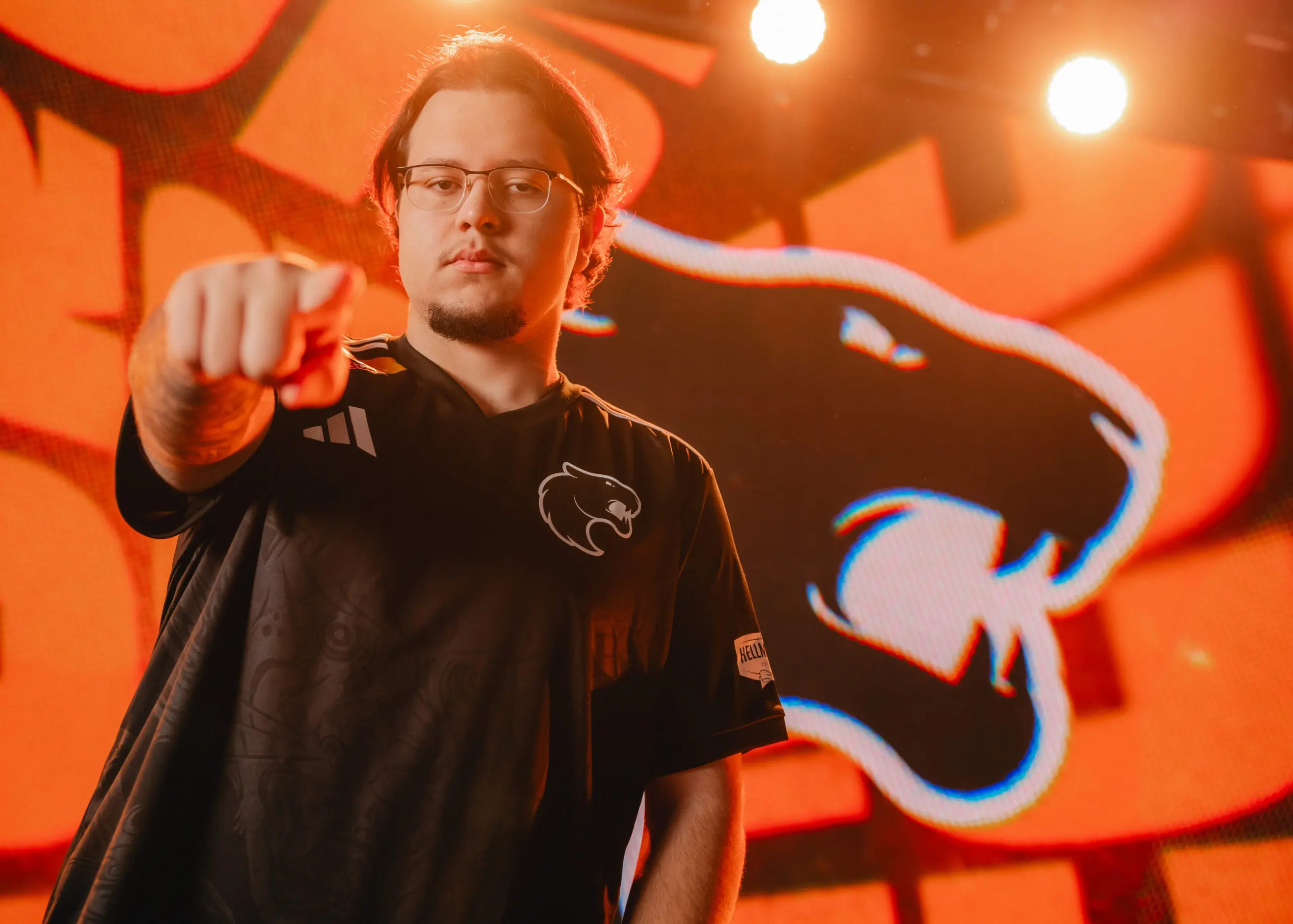 VALORANT: FURIA se despede de dois jogadores; confira 2 Arthur "artzin" Araujo, jogador profissional de VALORANT da FURIA no VCT 2026: Americas Stage 1.