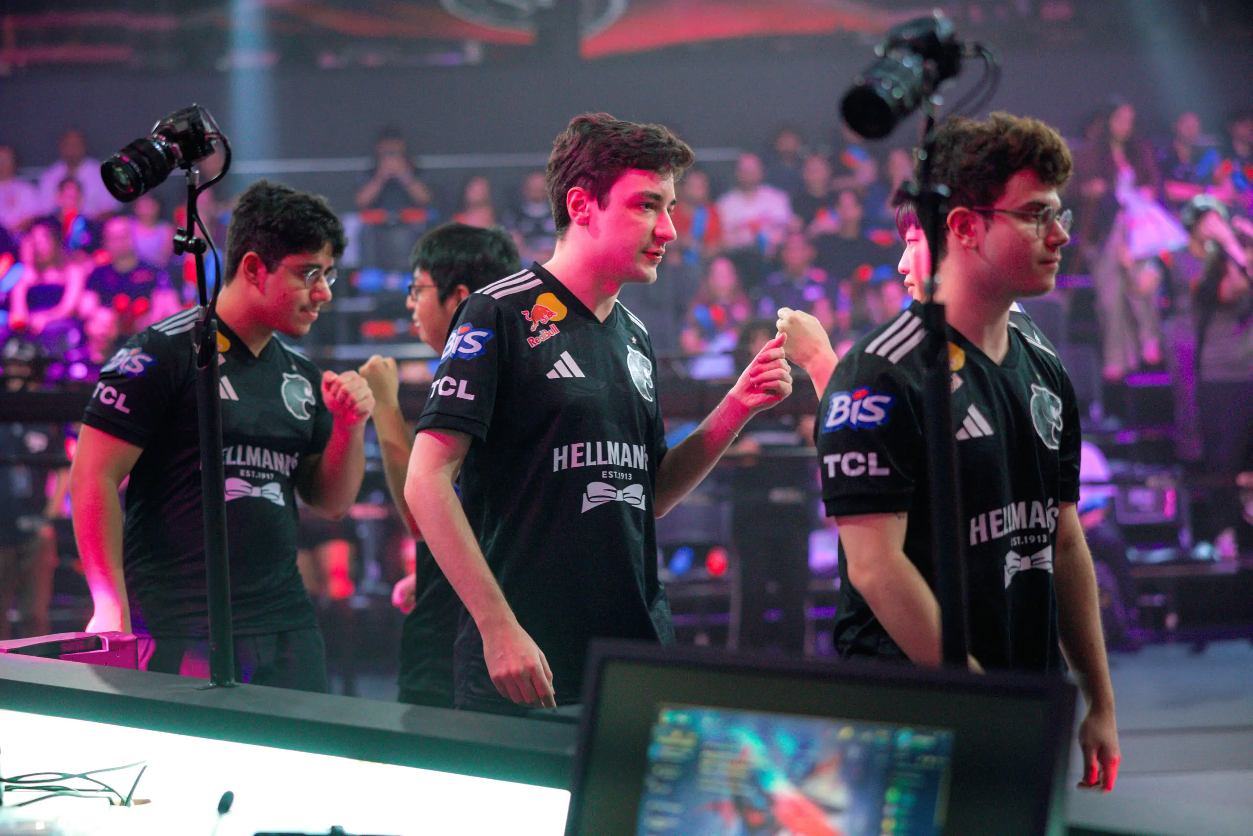 LoL: “Estamos no caminho certo”, diz Furyz sobre FURIA 55215829504 6c05a3747c o scaled.jpg