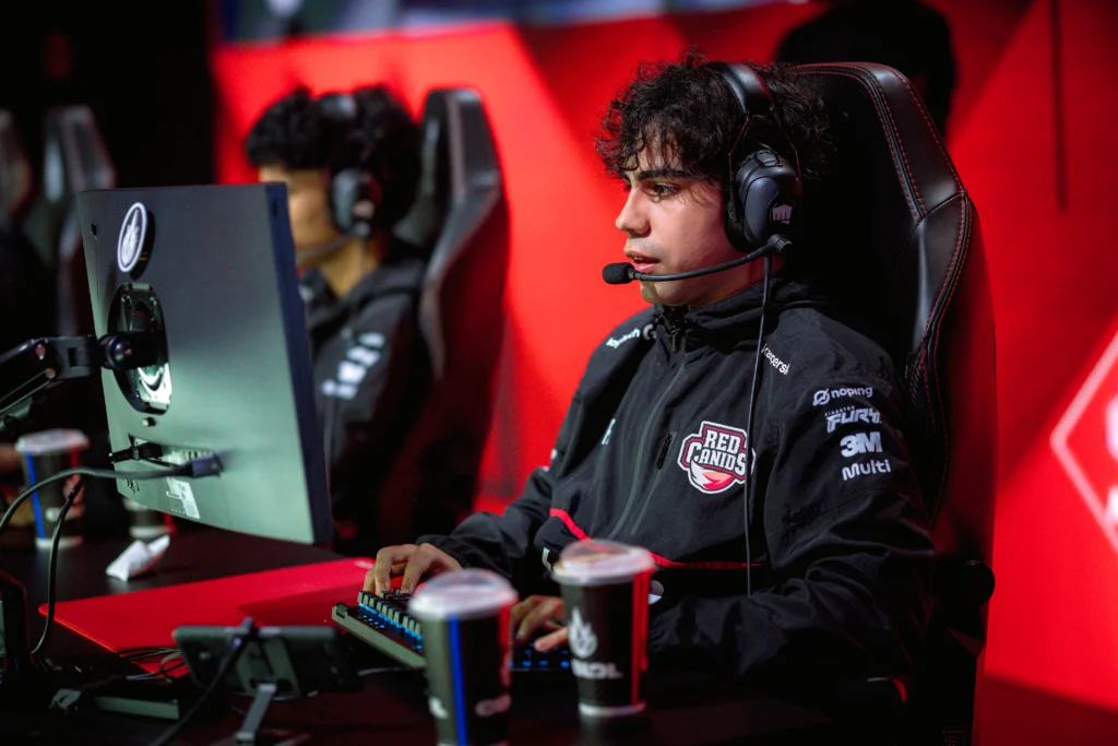LoL: Quais foram os 5 melhores KDA do CD 2026 Split 1? 2 Matheus "zynts" Emanuel, jogador profissional de League of Legends (LoL) da RED Canids Kalunga no CBLOL 2026 Split 1.