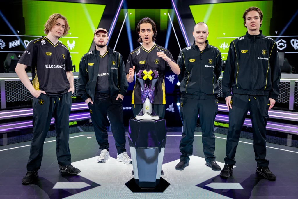 Elenco de VALORANT da Team Vitality.