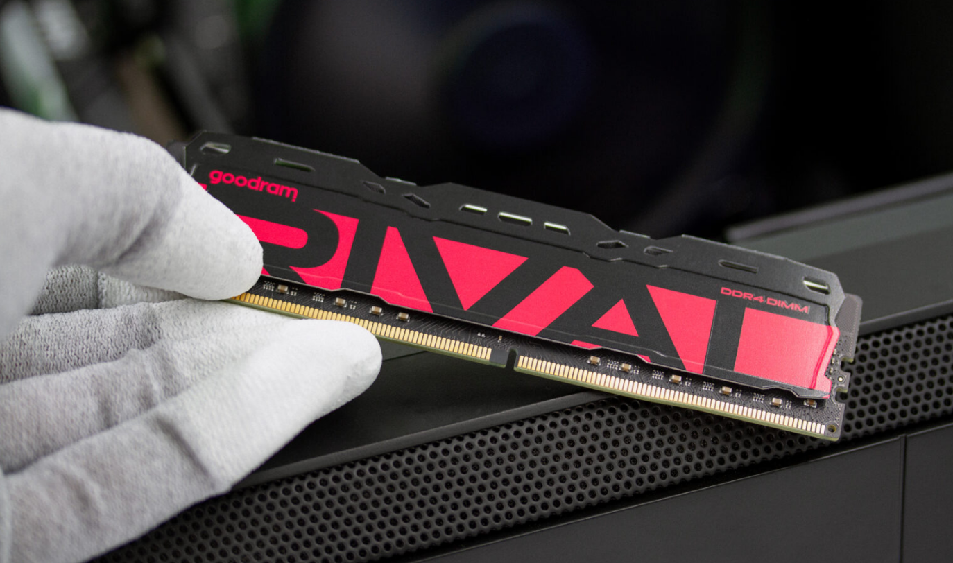 GOODRAM anuncia nova linha de memórias RAM DDR4 Goodram ddr4.png
